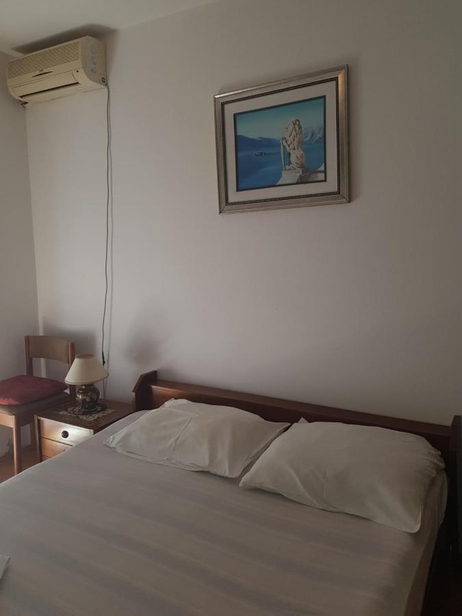 Sobe I Apartmani Marovic Petrovac na moru Exterior foto