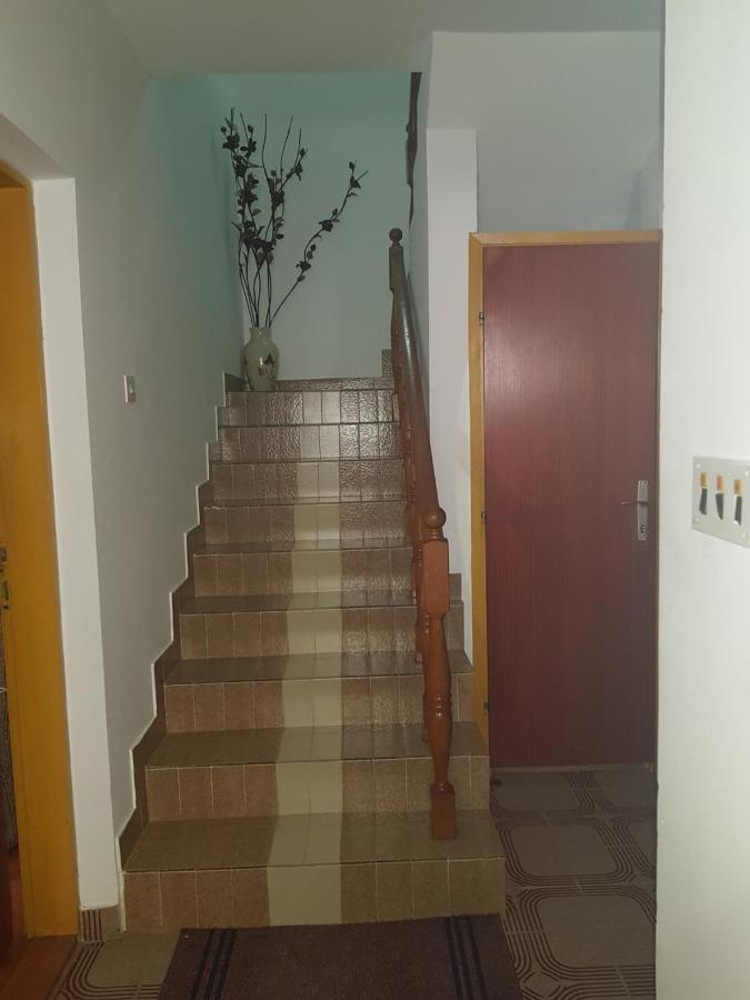 Sobe I Apartmani Marovic Petrovac na moru Exterior foto