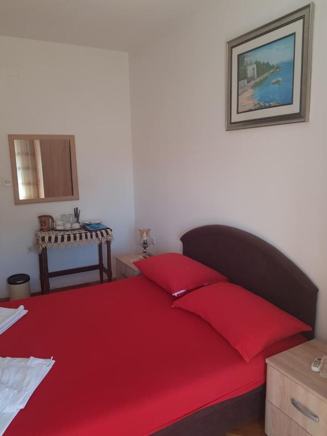 Sobe I Apartmani Marovic Petrovac na moru Exterior foto