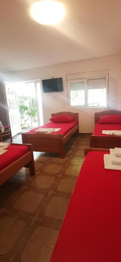 Sobe I Apartmani Marovic Petrovac na moru Exterior foto