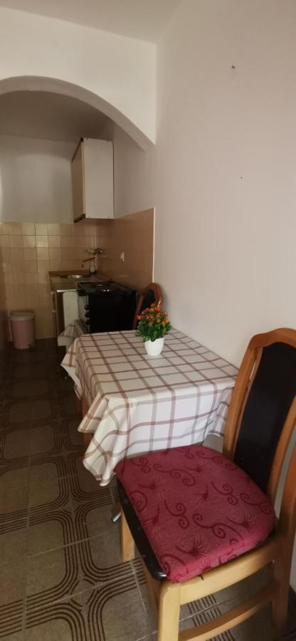 Sobe I Apartmani Marovic Petrovac na moru Exterior foto