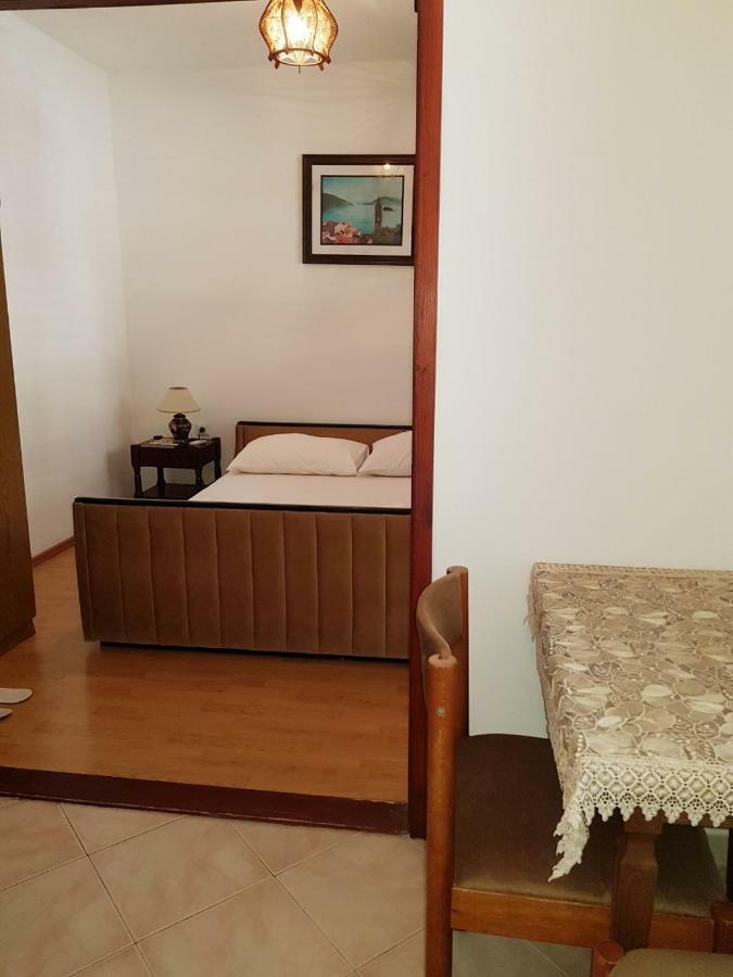Sobe I Apartmani Marovic Petrovac na moru Exterior foto